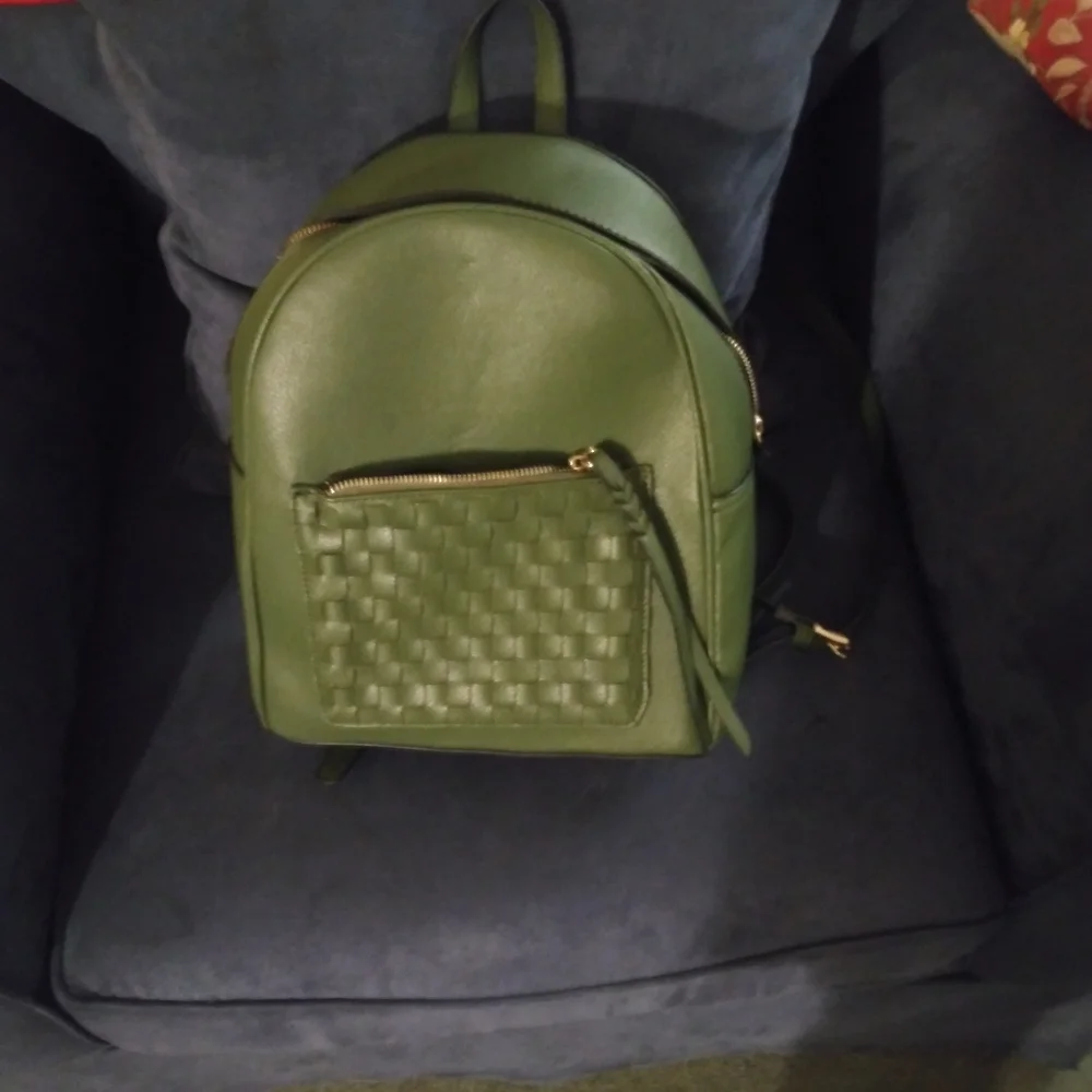 Backpack - Picture 1 of 4